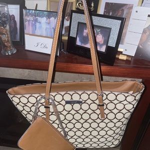 girl handbag brand